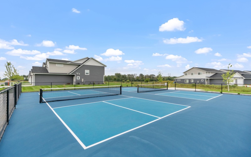 Pristine Pickleball court for outdoor activity and competition in a beautiful Saint Cloud  rental  townhome community, The Preserve at StoneGate